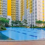 Cozy Stay Studio At 3Rd Floor Springlake Summarecon Bekasi Apartment By Travelio