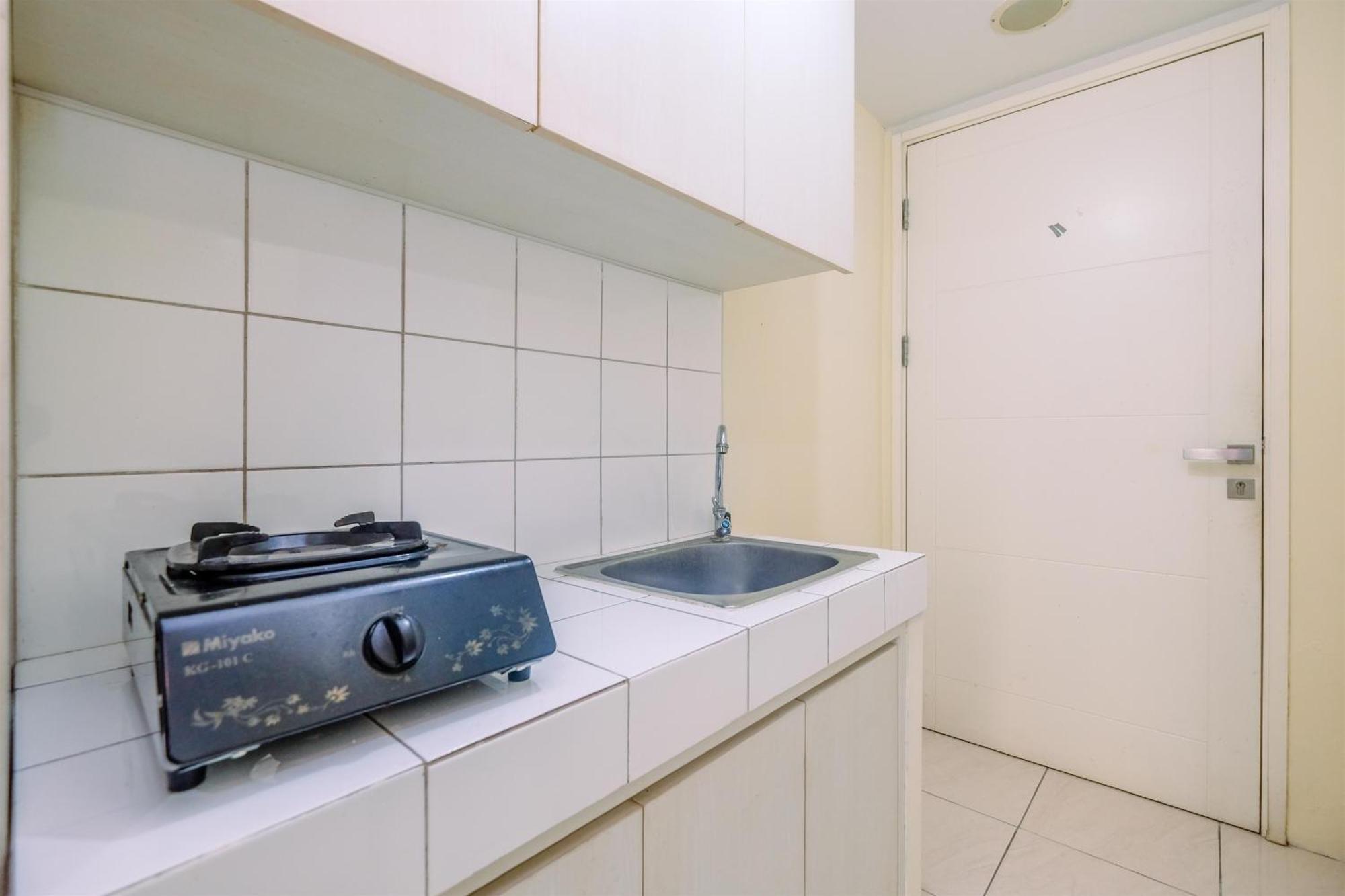 Cozy At 3rd Floor Springlake Summarecon By Travelio * Bekasi